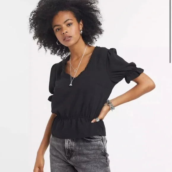 TOPSHOP Black Peplum Top Sz-2 - Picture 2 of 9